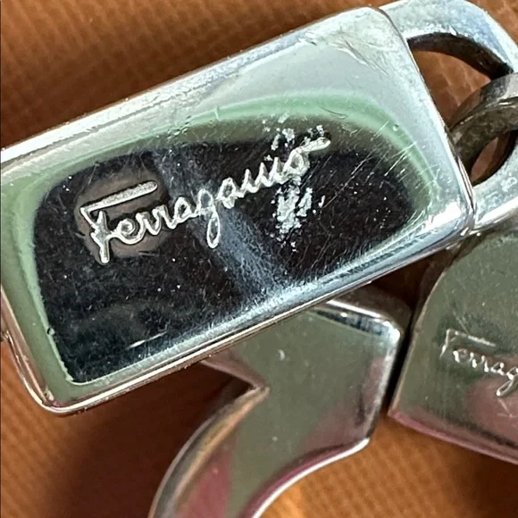 💯 Authentic Salvatore Ferragamo Boston Bag Leather🍀 - Picture 9 of 17